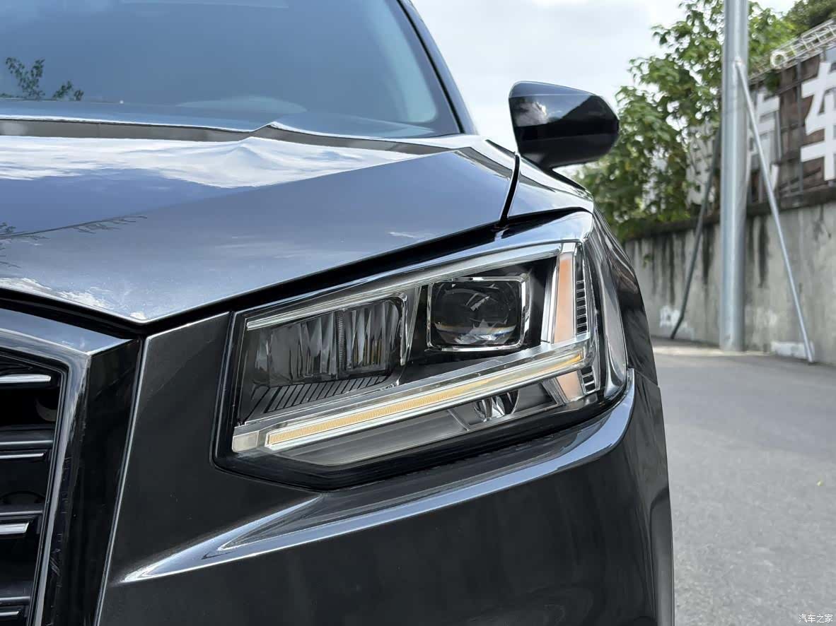 Audi Q2L, 2020 19