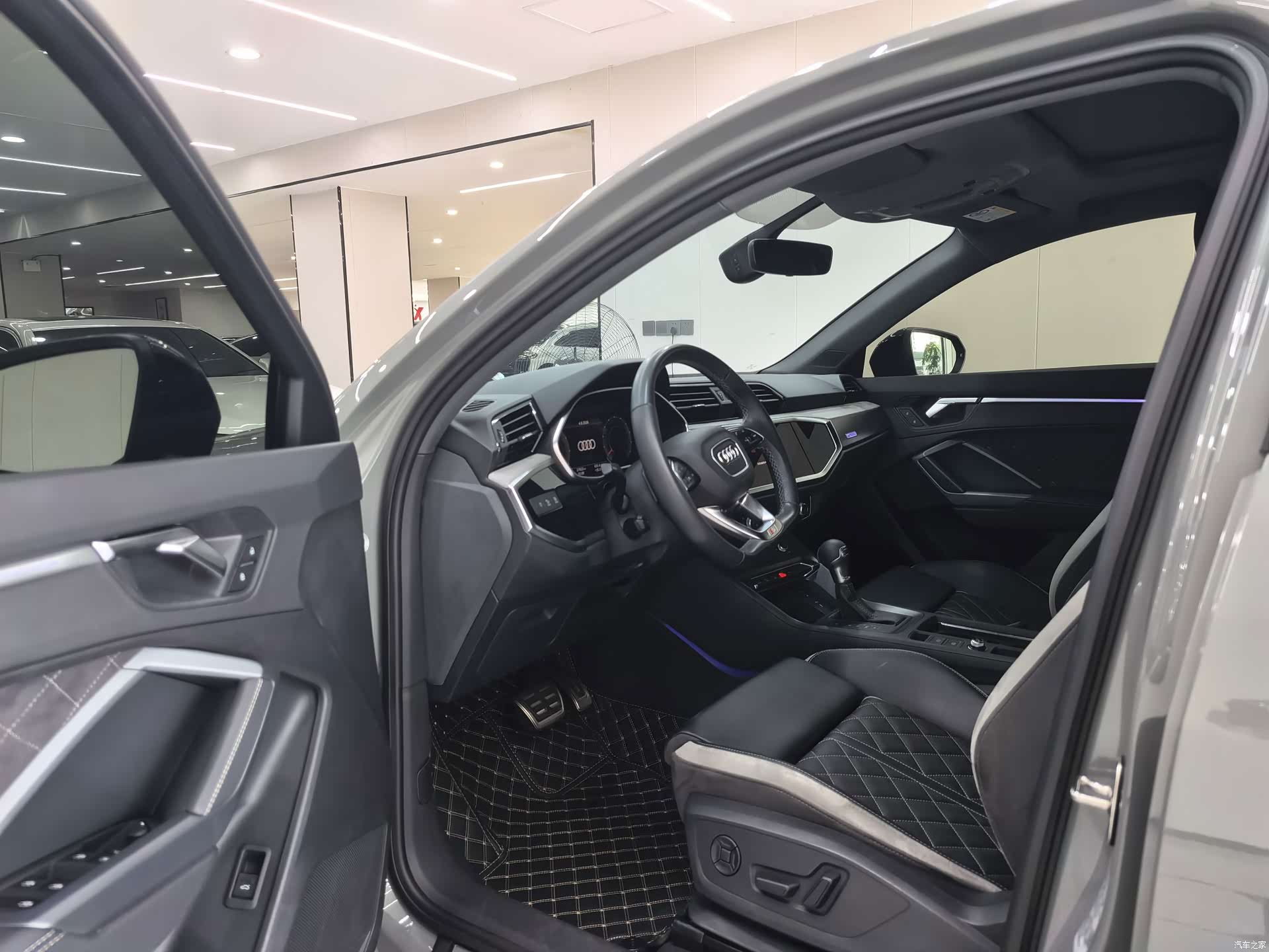 Audi Q3, 2024 7