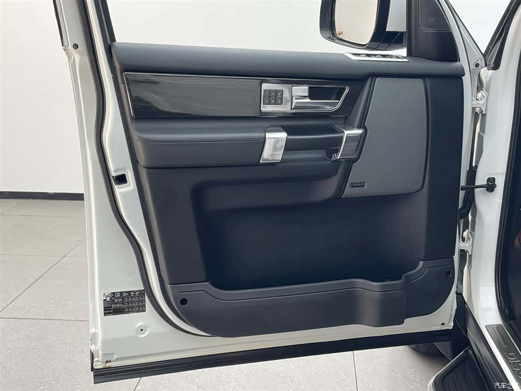 Land Rover Discovery, 2016 8