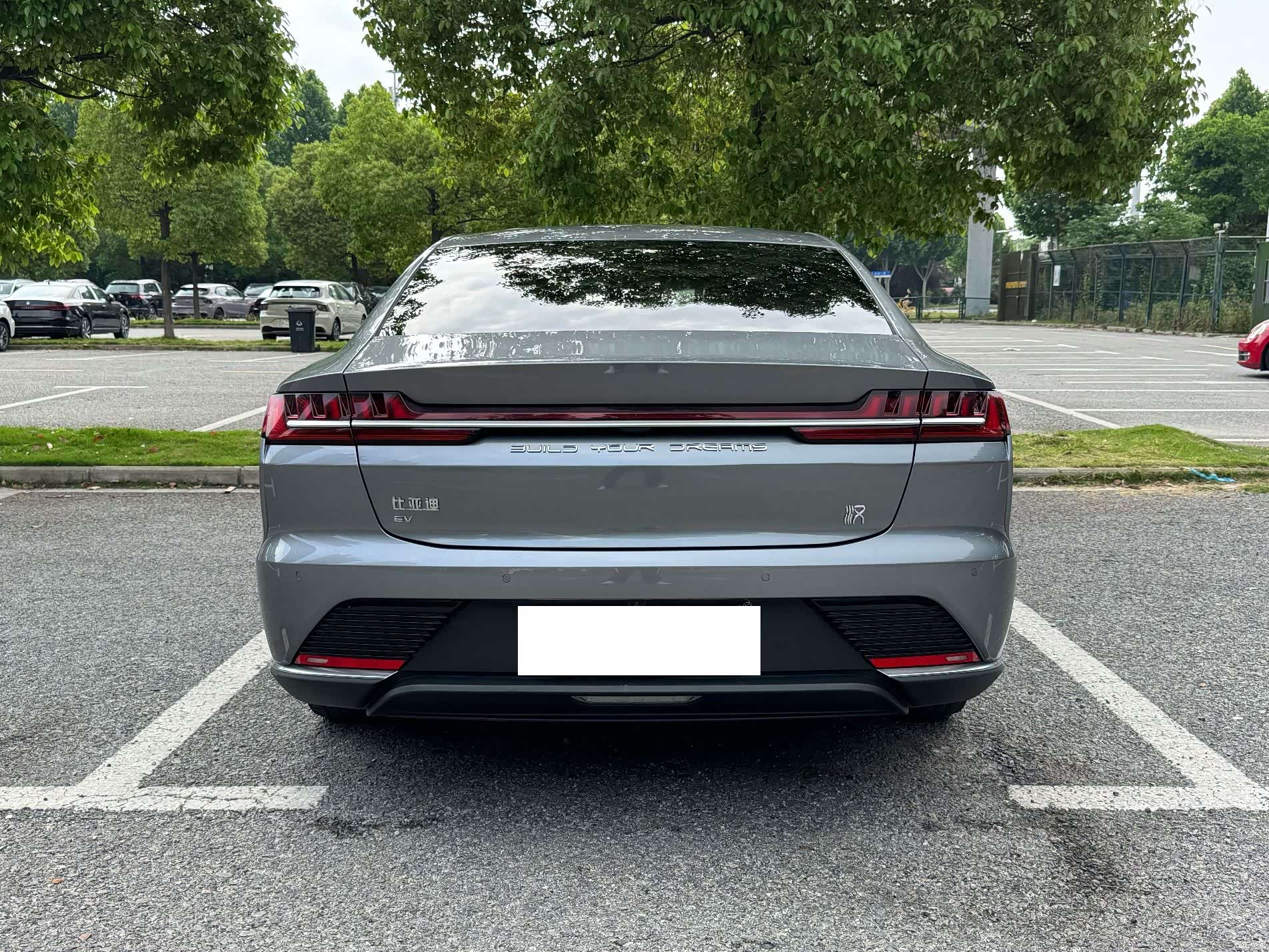 BYD Han, 2022 15