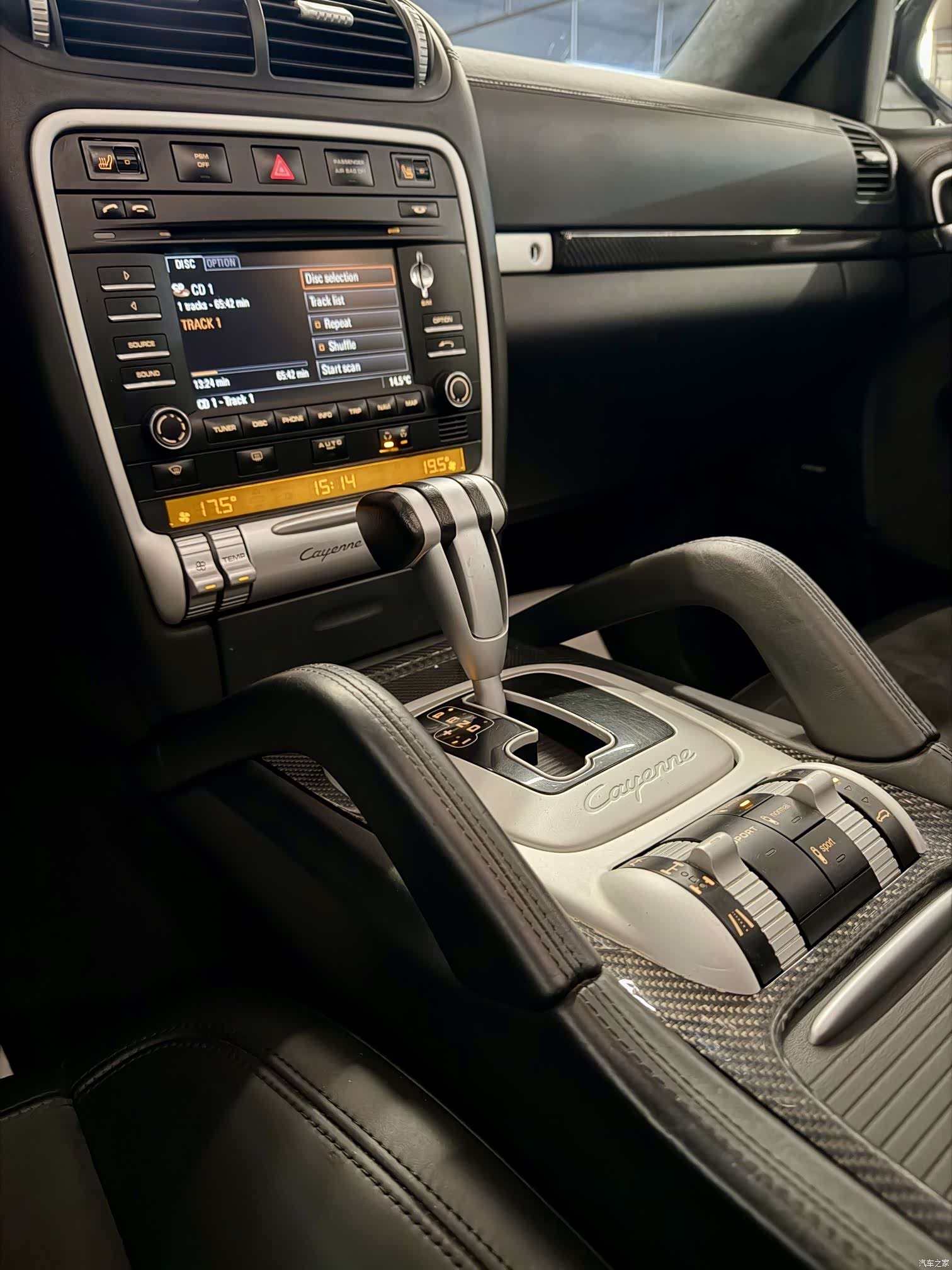 Porsche Cayenne, 2010 16