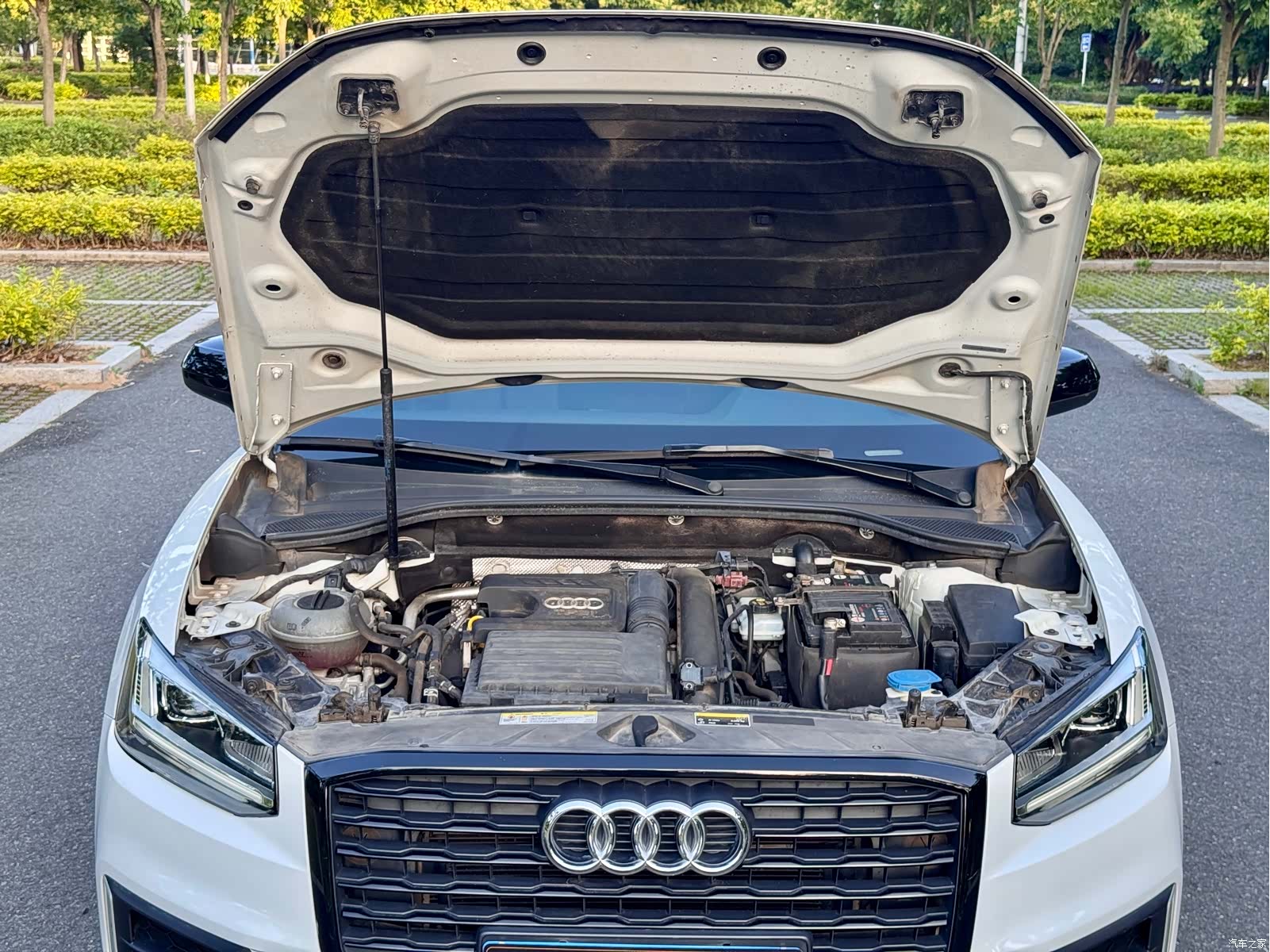 Audi Q2L, 2020 23