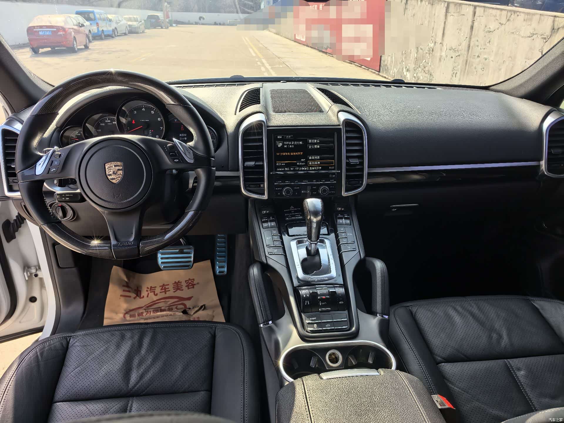 Porsche Cayenne, 2013 8