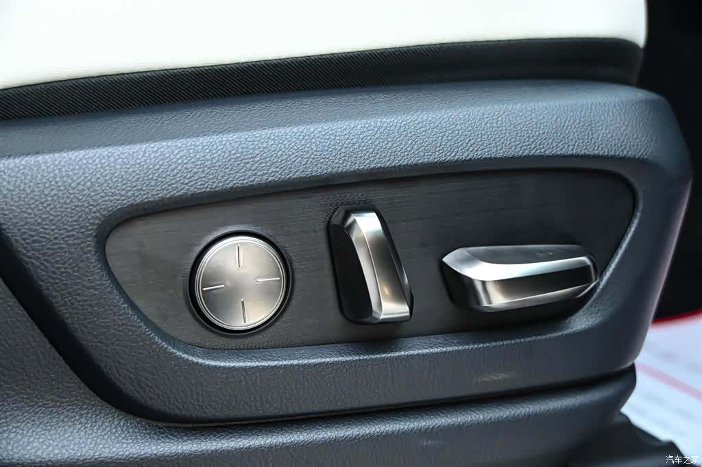 Lexus LX, 2024 23