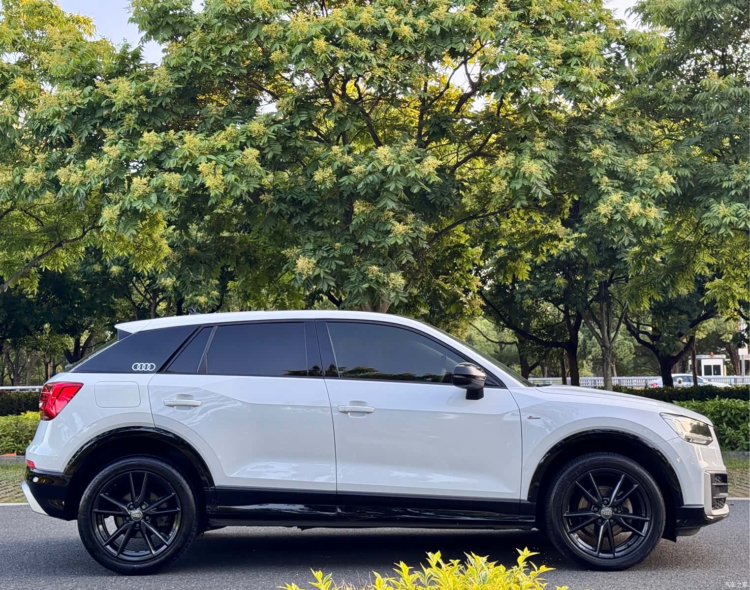 Audi Q2L, 2020 16
