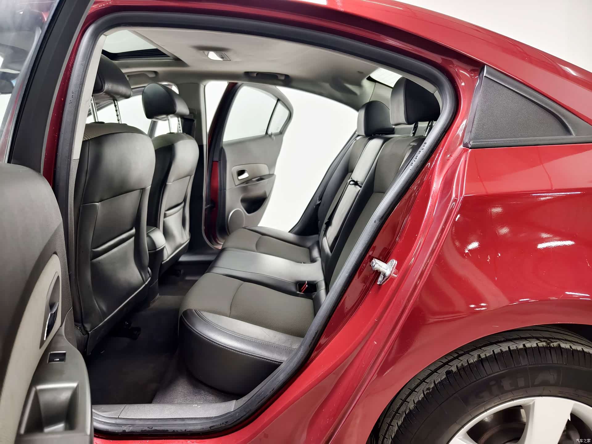 Chevrolet SE, 2014 13