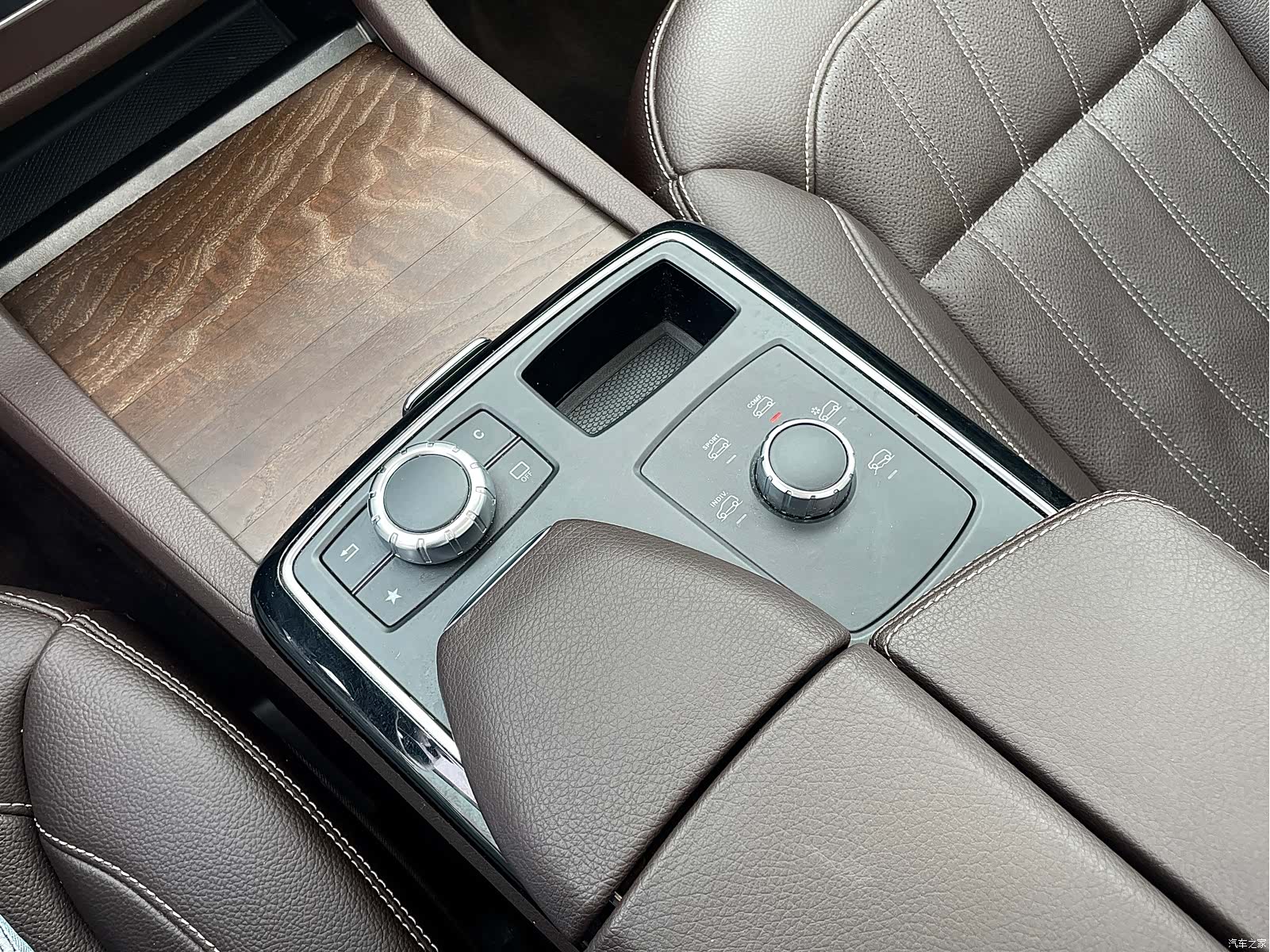 Mercedes-Benz GLE, 2017 10