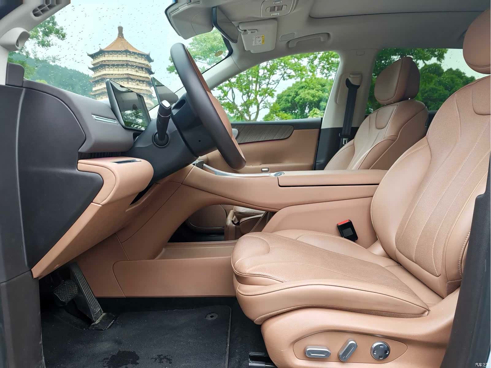 Leapmotor C11, 2025 все фото