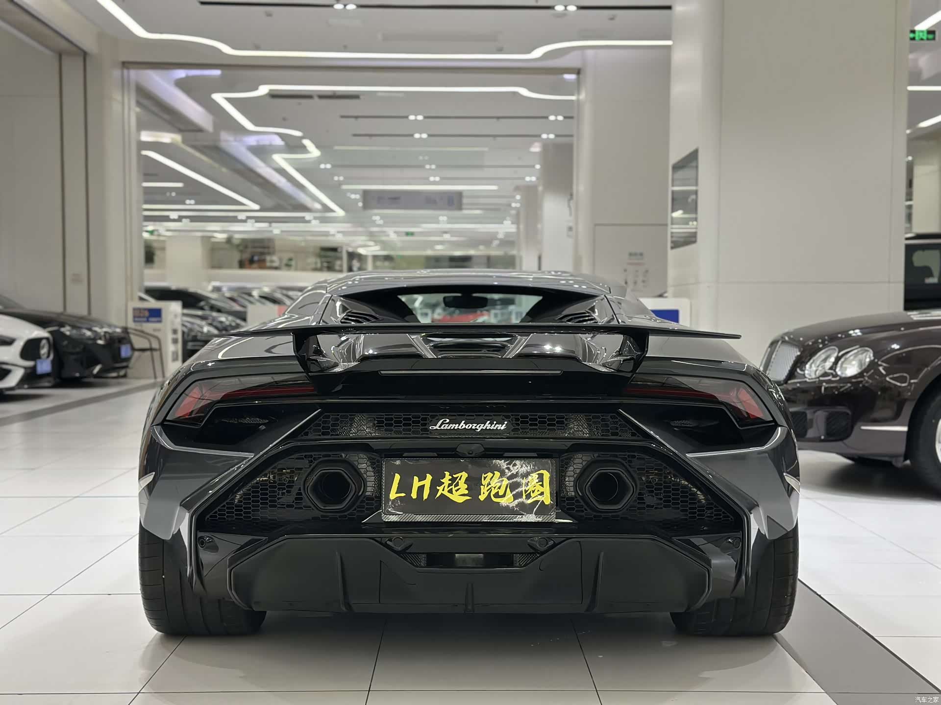 Lamborghini Huracán, 2024 19
