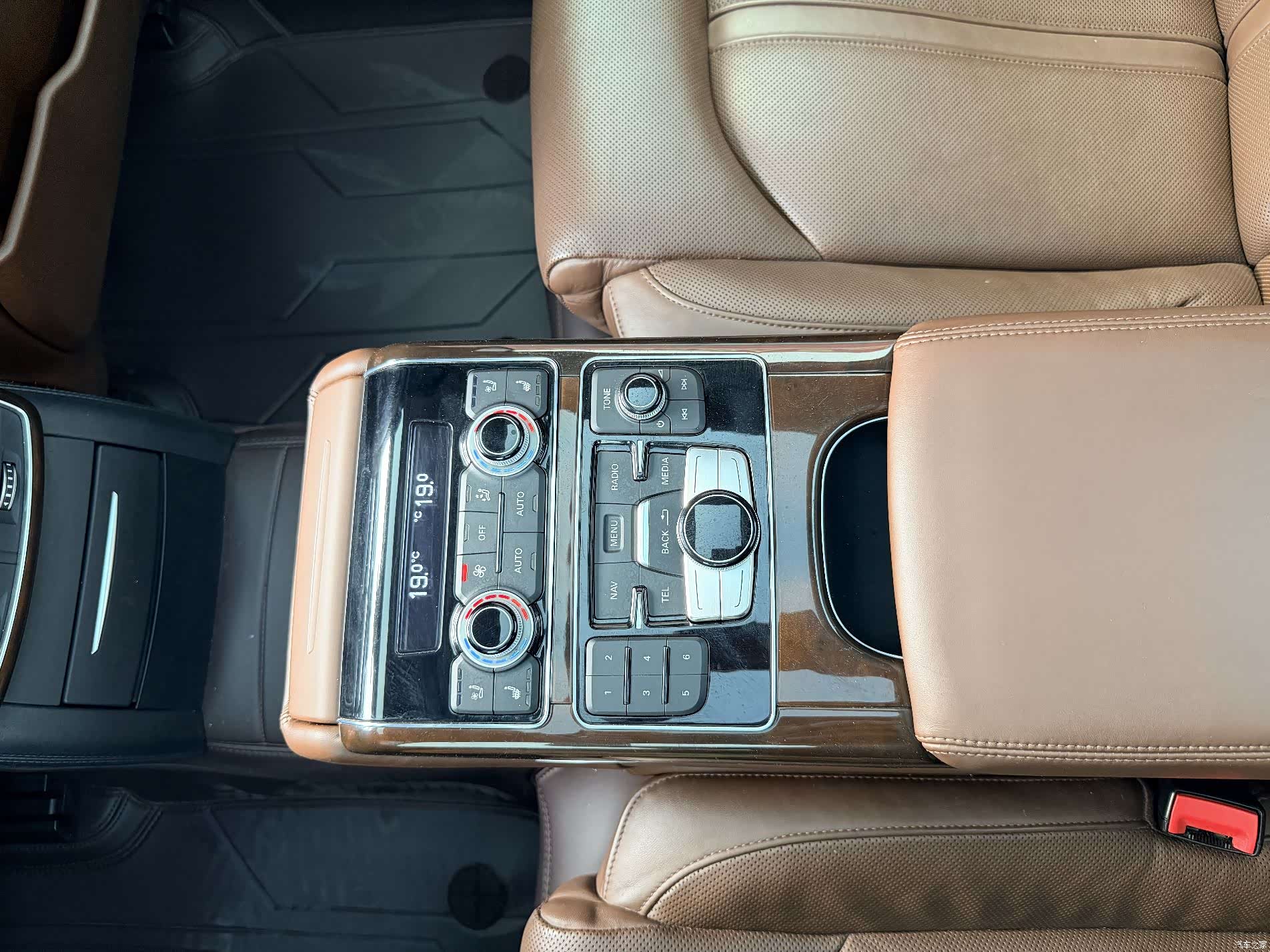 Audi A8L, 2016 14