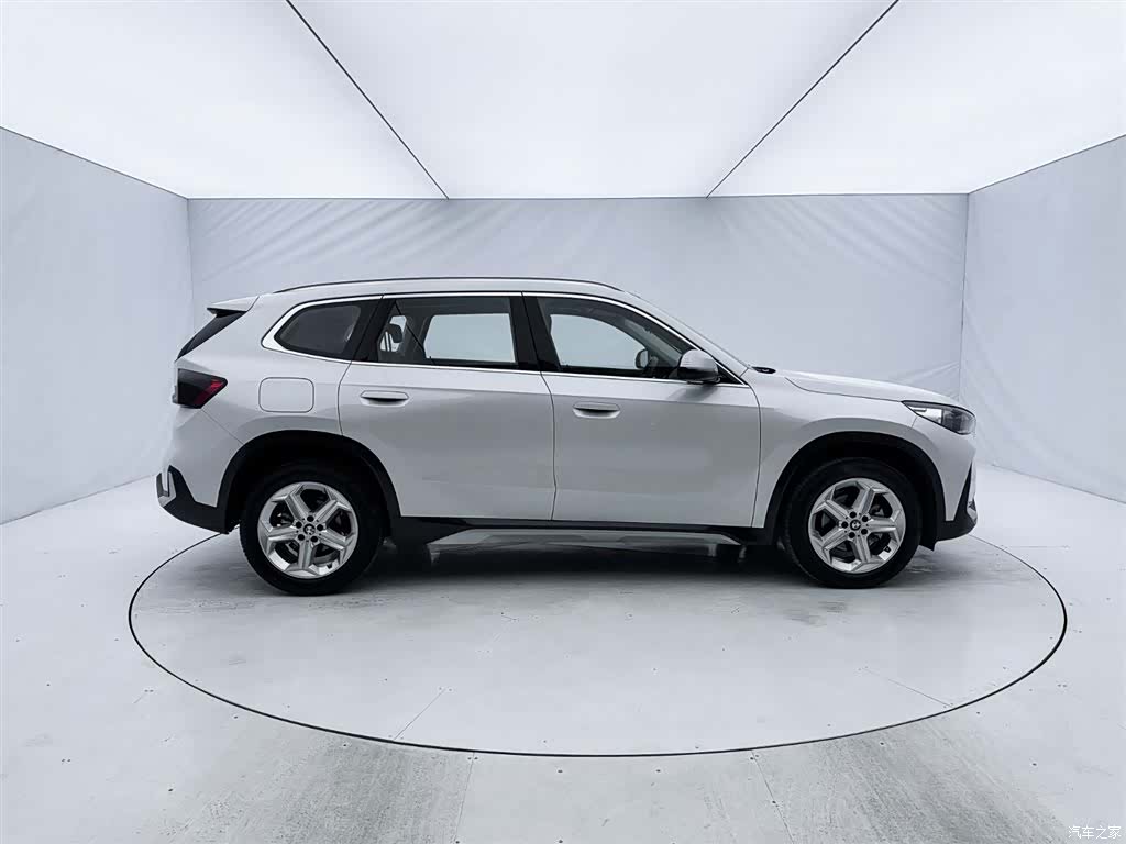 BMW X1, 2024 9