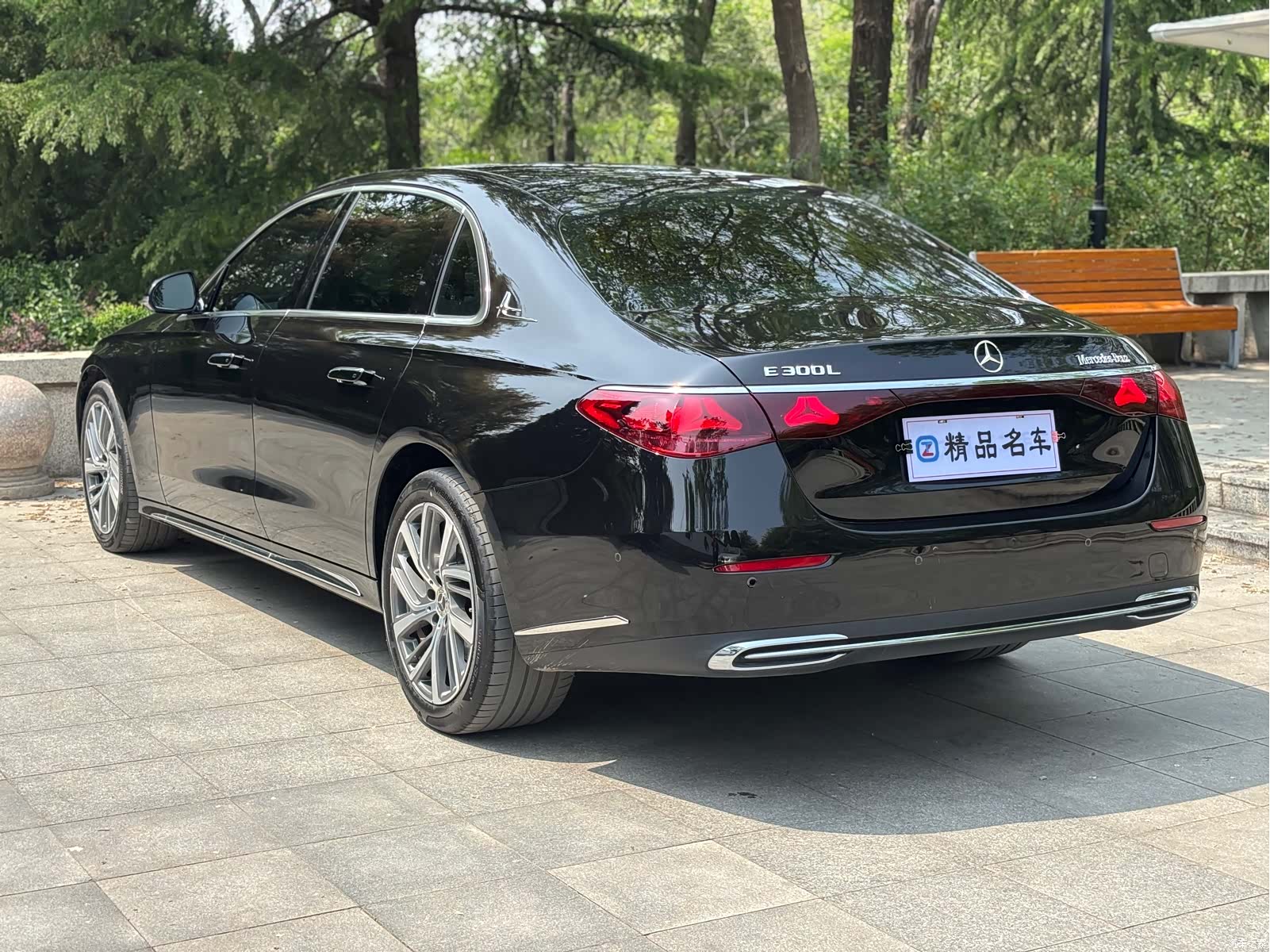 Mercedes-Benz E-Class, 2025 6
