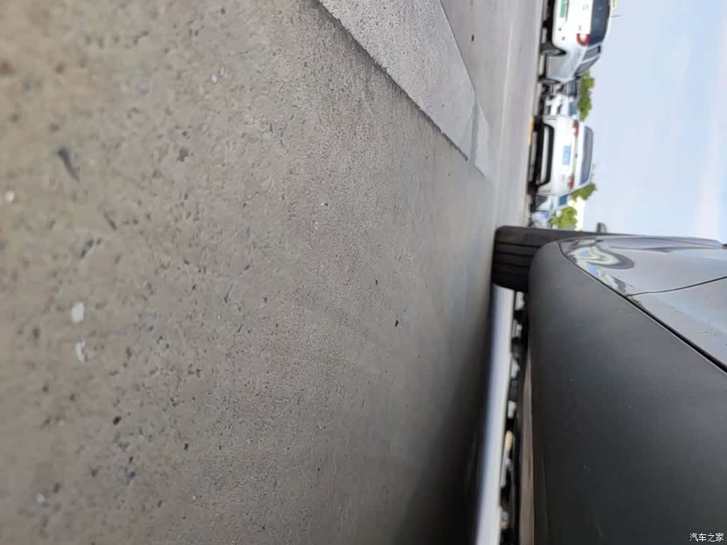 Tesla Model Y, 2022 22