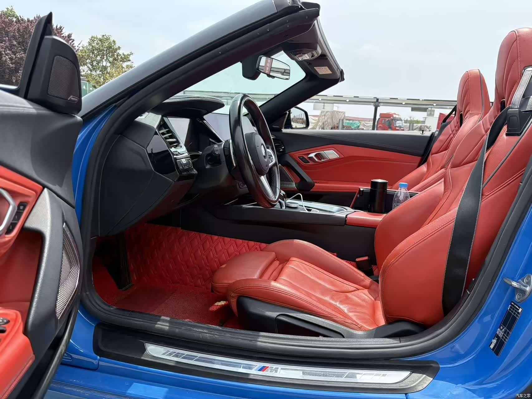 BMW Z4, 2022 все фото