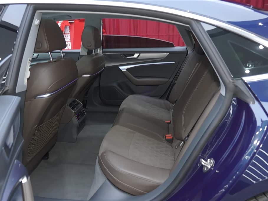 Audi A7L Audi A7L