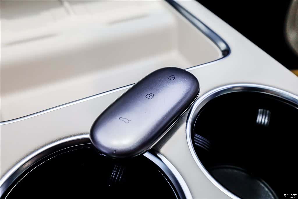 Li Auto L8, 2025 19