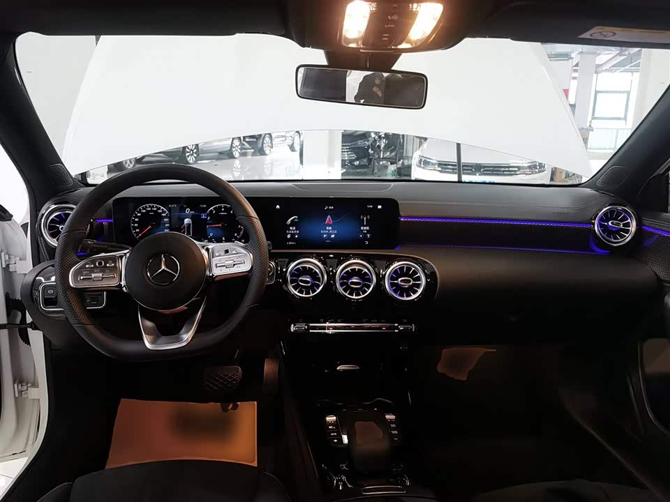 Mercedes-Benz Class A Mercedes-Benz Class A