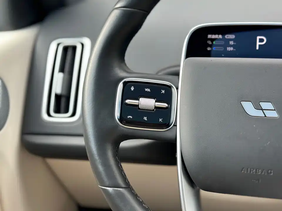 Li Auto Ideal L6