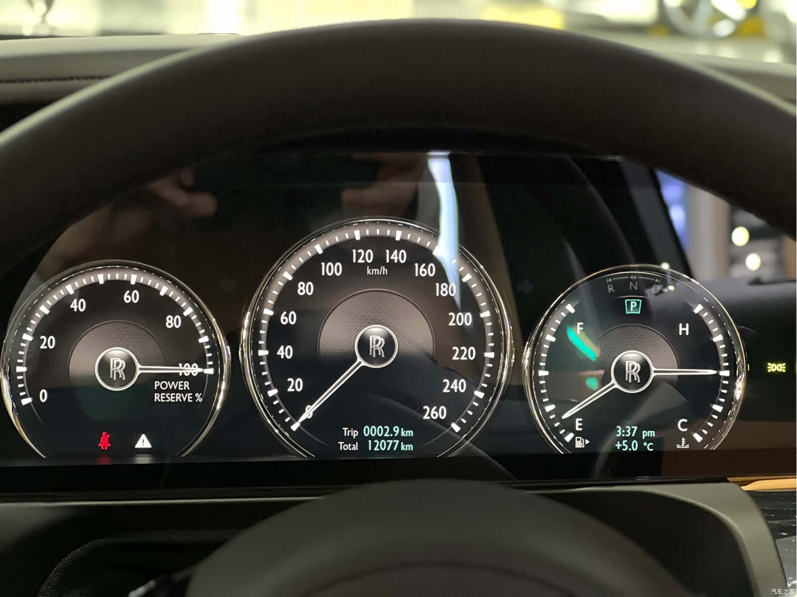 Rolls-Royce Ghost, 2025 21