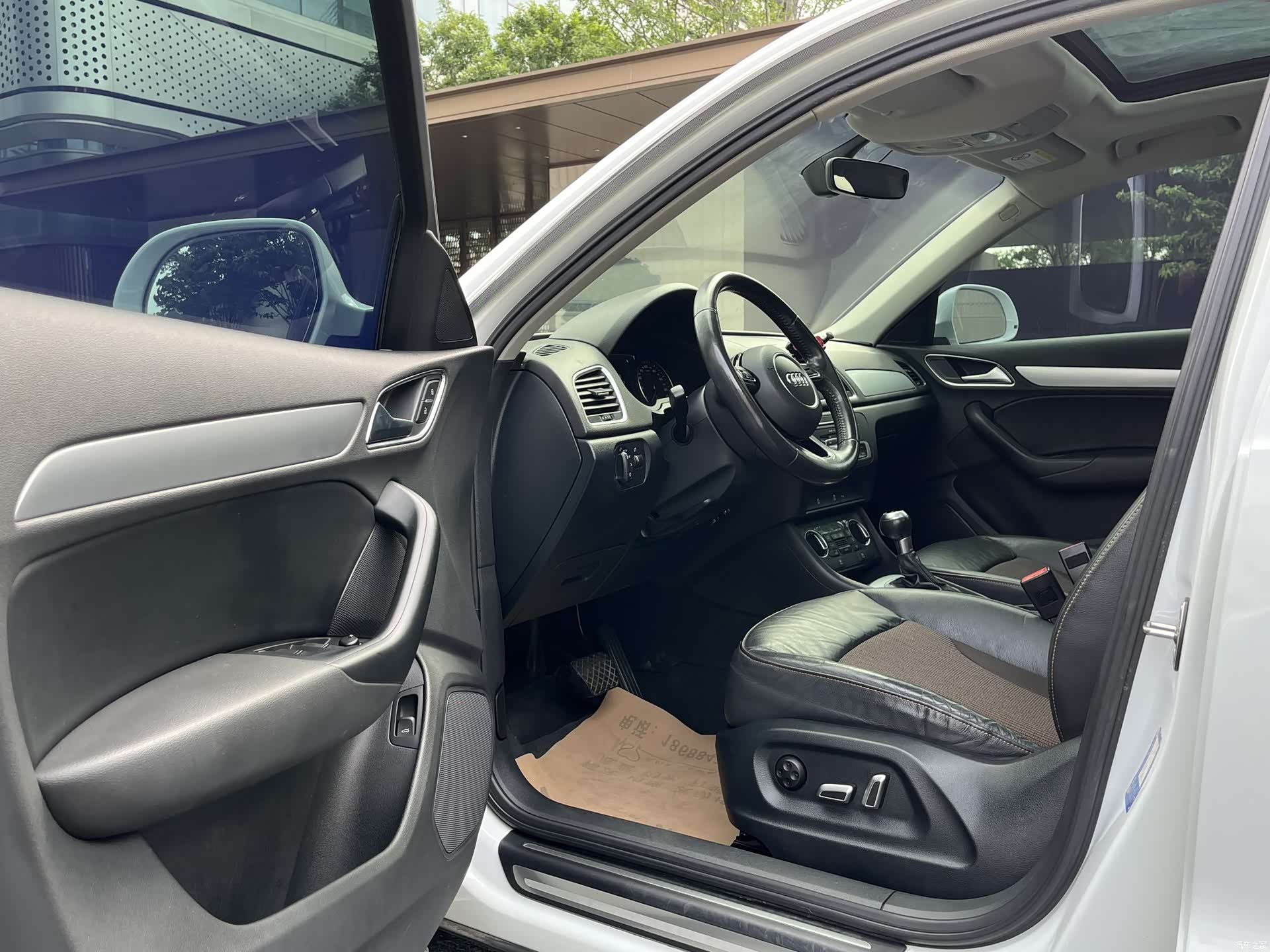 Audi Q3, 2016 10