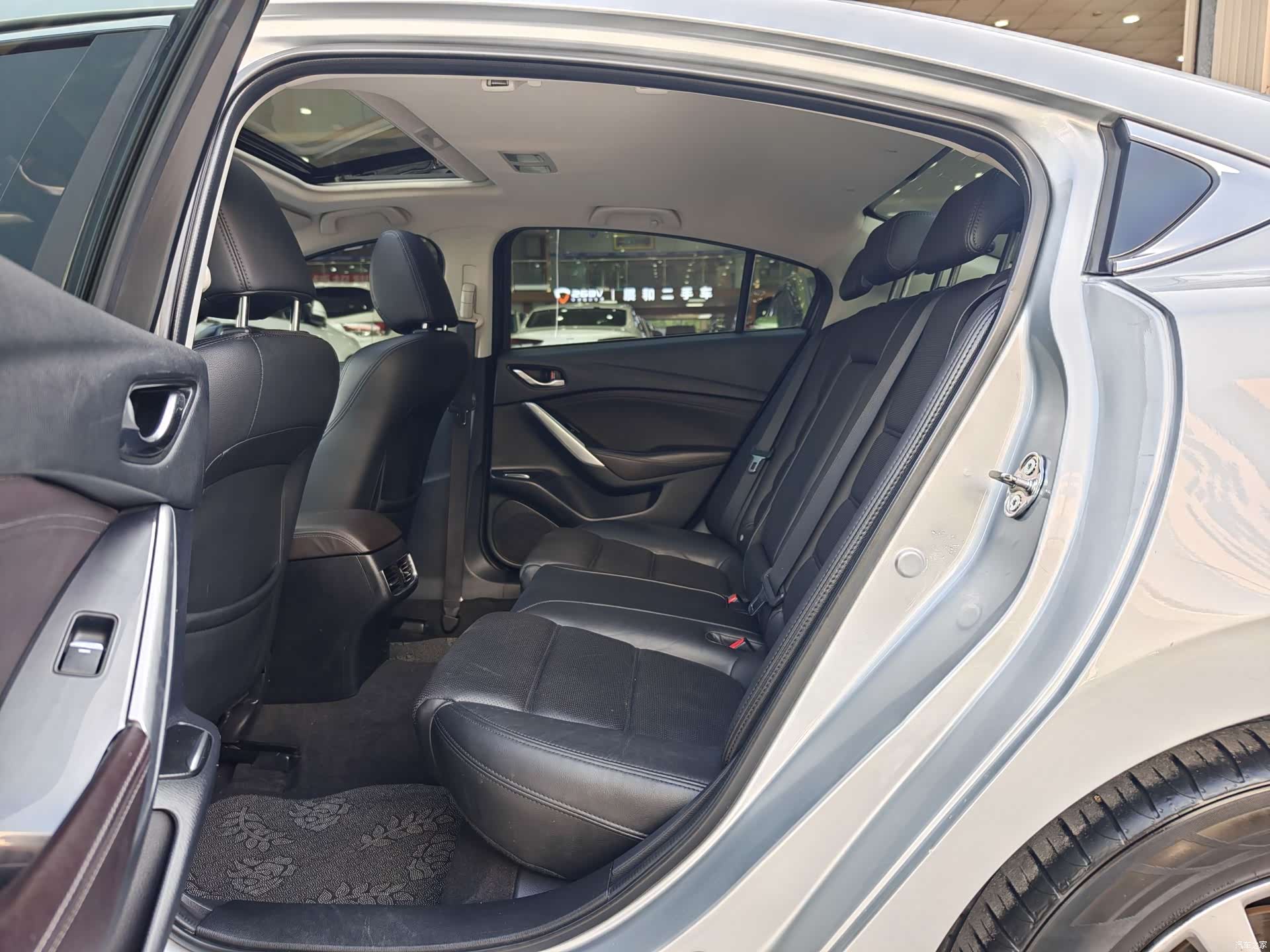 Mazda Atenza, 2018 6