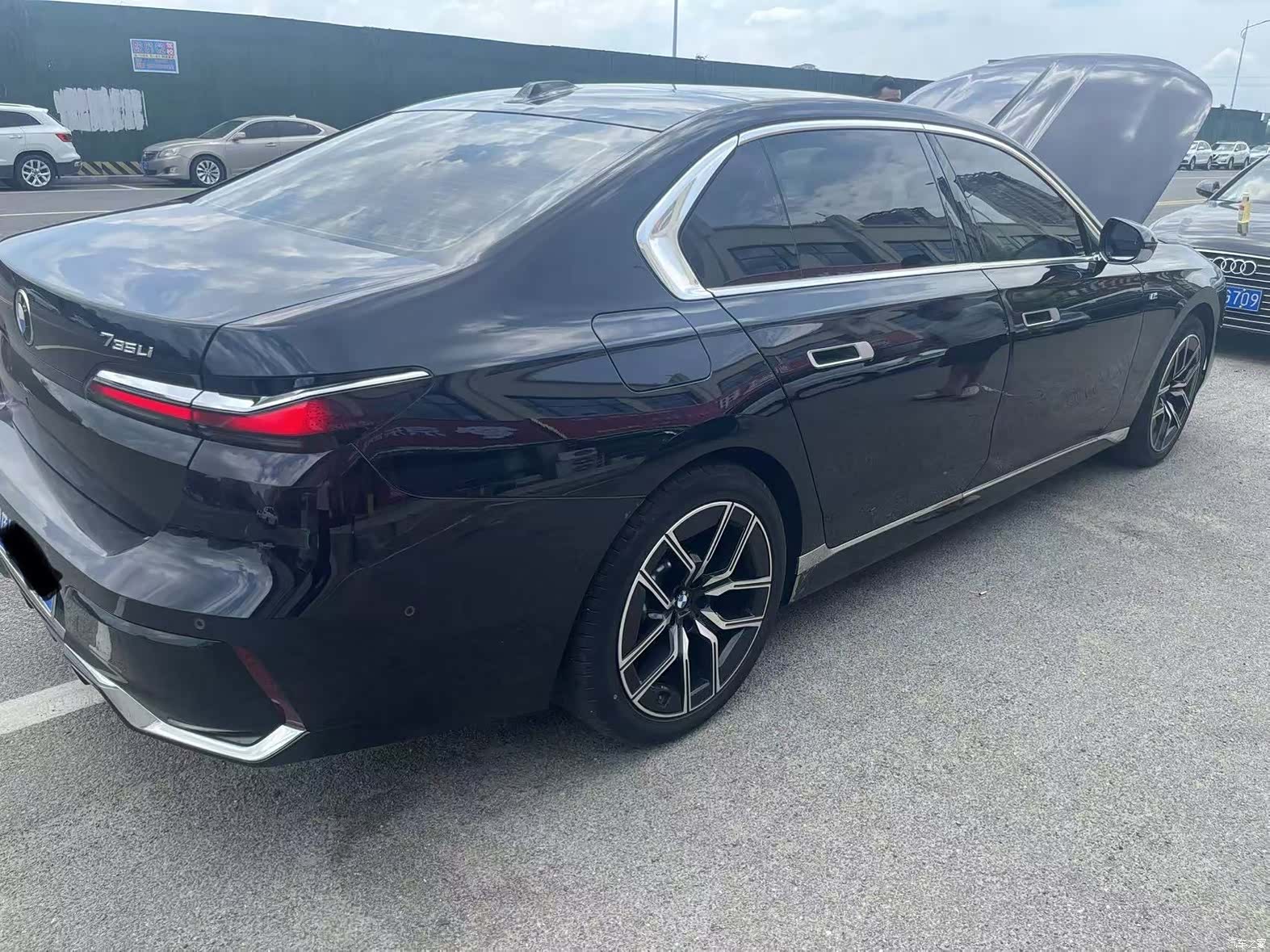 BMW 7 Series, 2025 4
