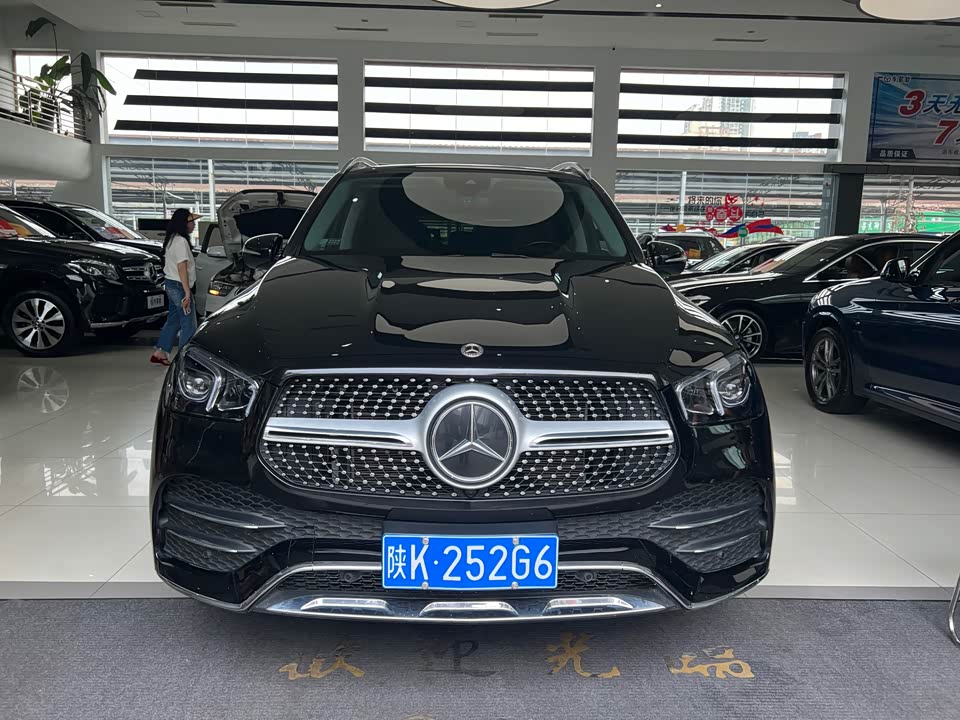 Mercedes-Benz GLE Mercedes-Benz GLE
