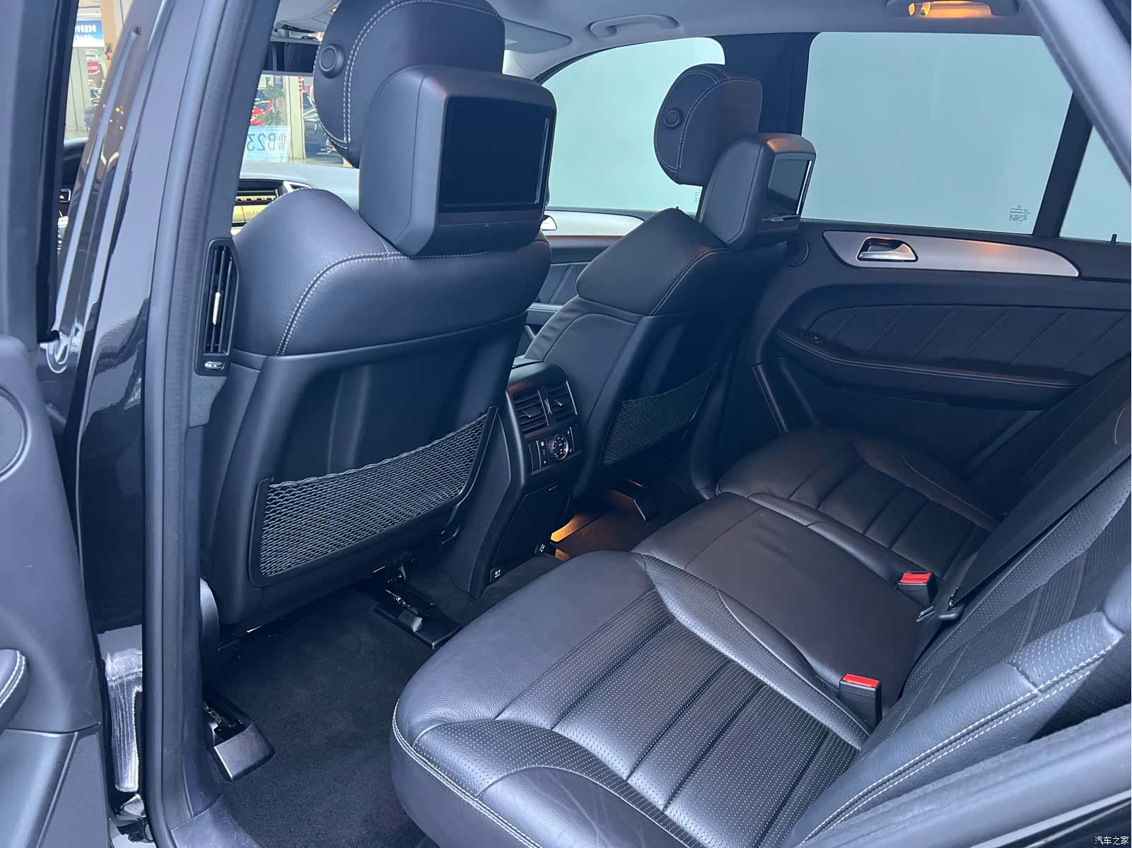 Mercedes-Benz M-Class AMG, 2013 11