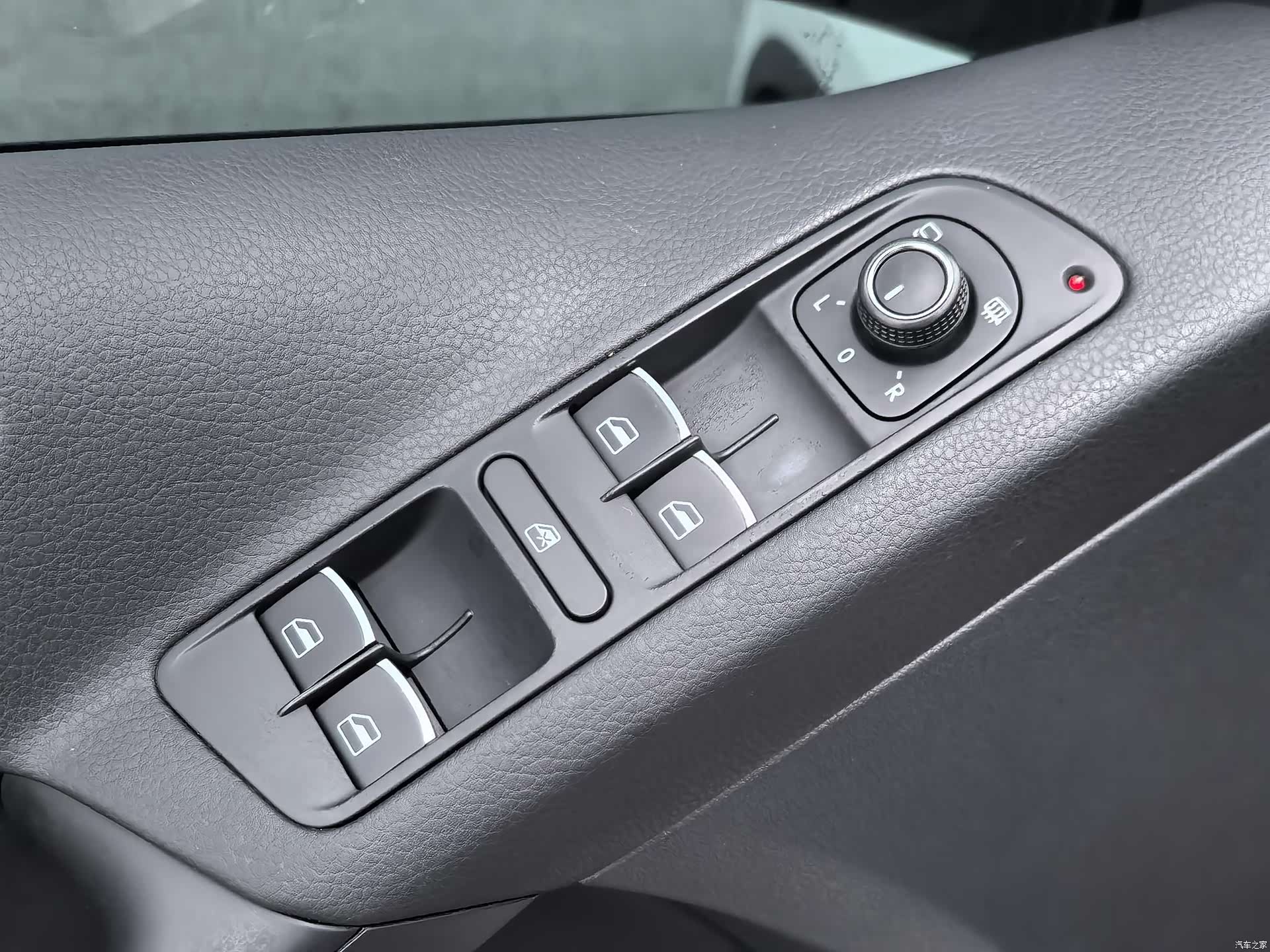 Volkswagen Tiguan, 2016 8