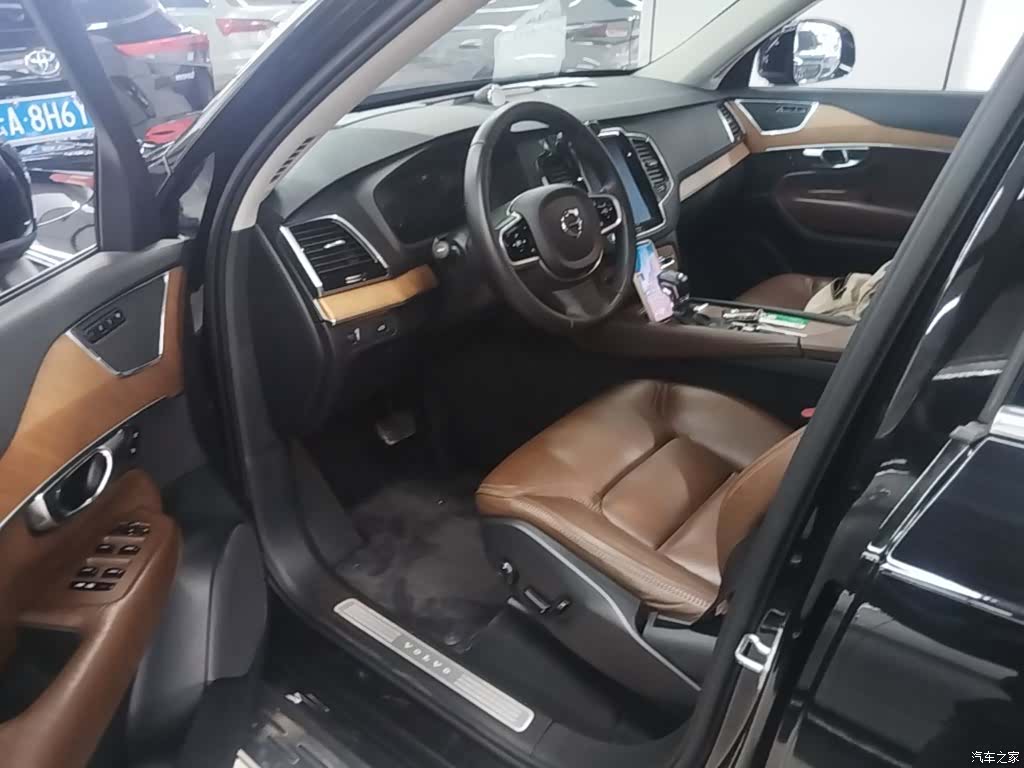 Volvo XC90, 2018 16