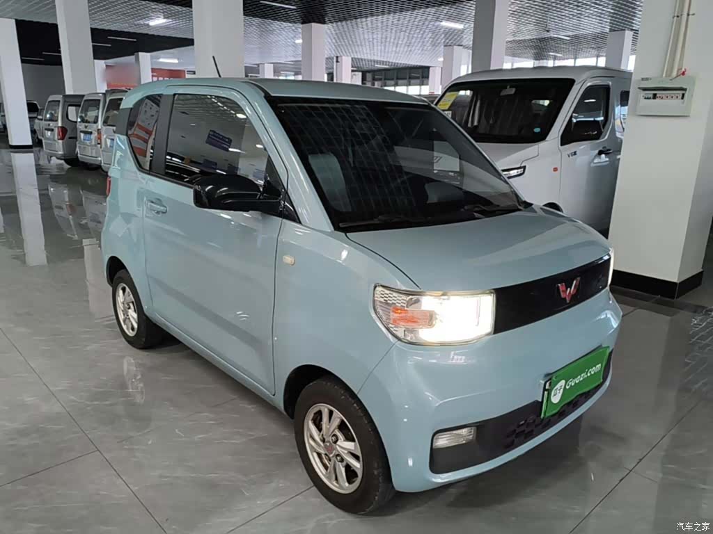 Wuling MINIEV, 2021 4