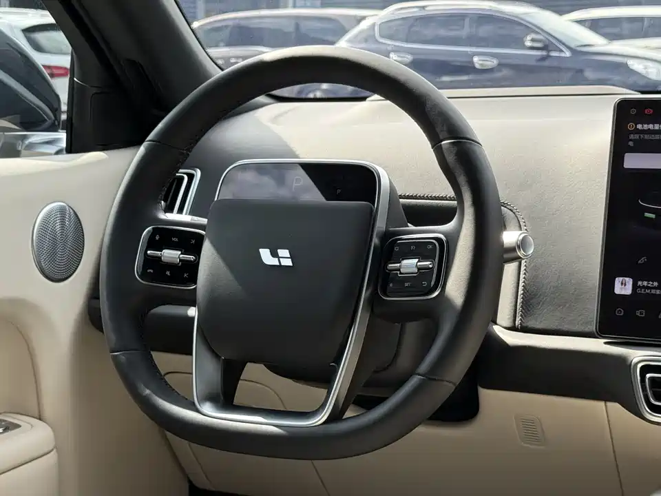 Li Auto Ideal L9
