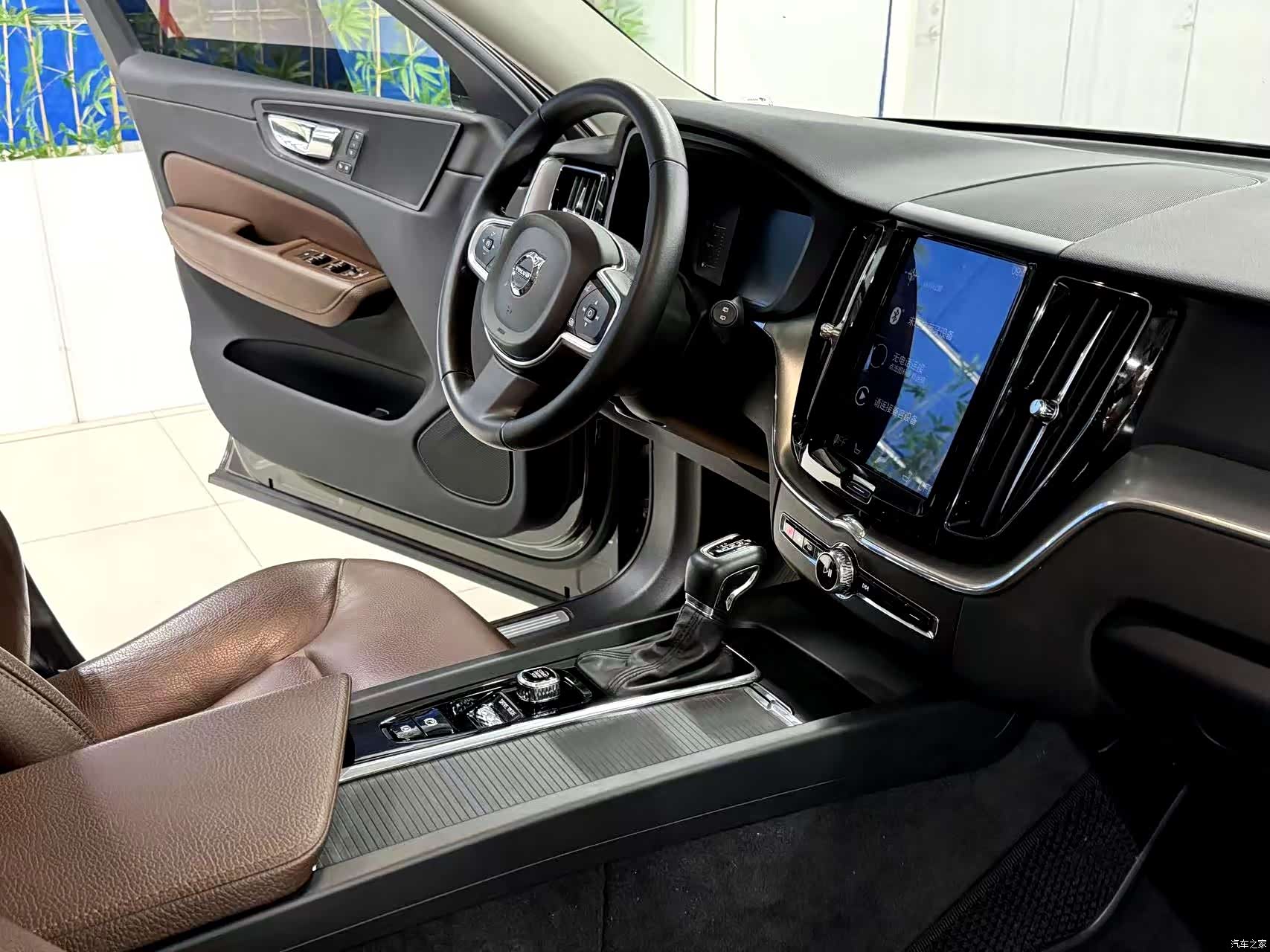 Volvo XC60, 2018 21