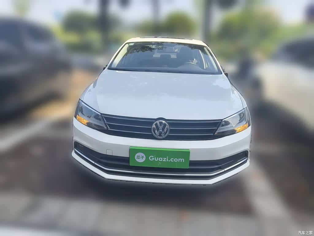 Volkswagen Sagitar, 2016 24