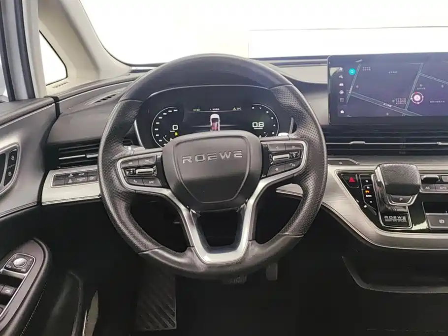 Roewe iMAX8