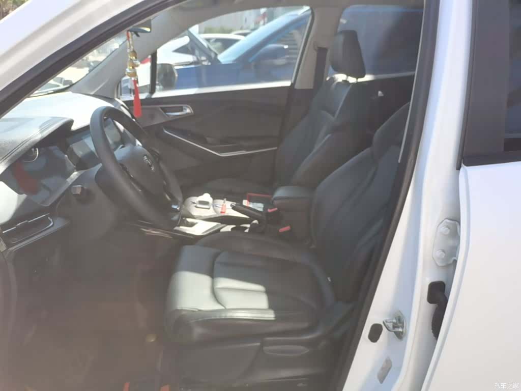 Changan CS15, 2022 15