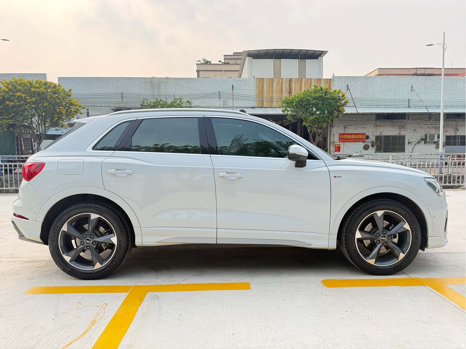 Audi Q3, 2021 8