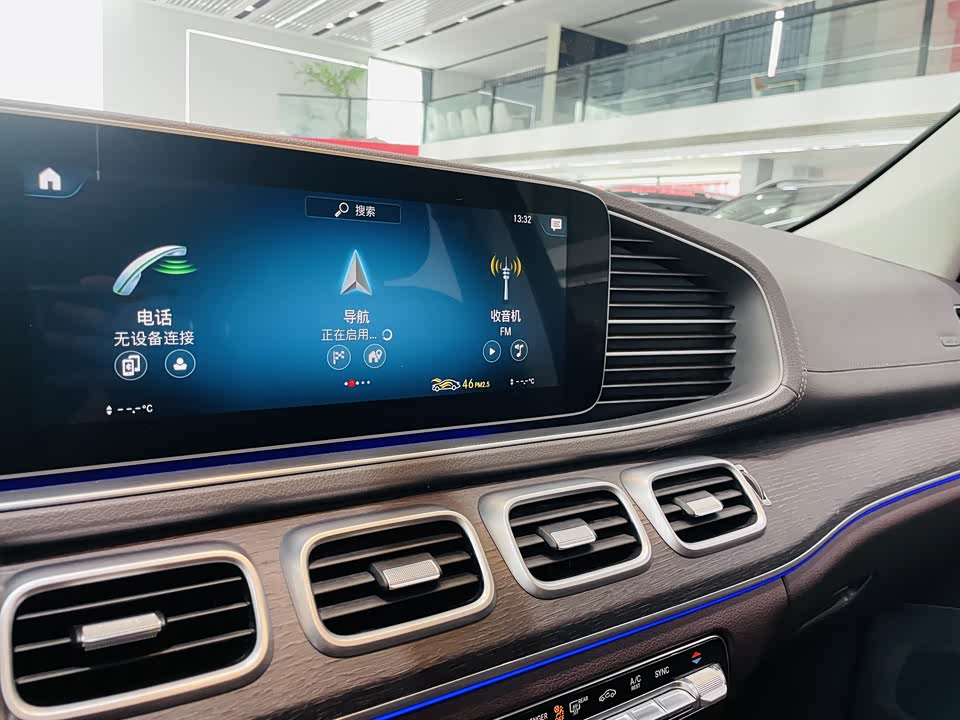 Mercedes-Benz GLE Mercedes-Benz GLE