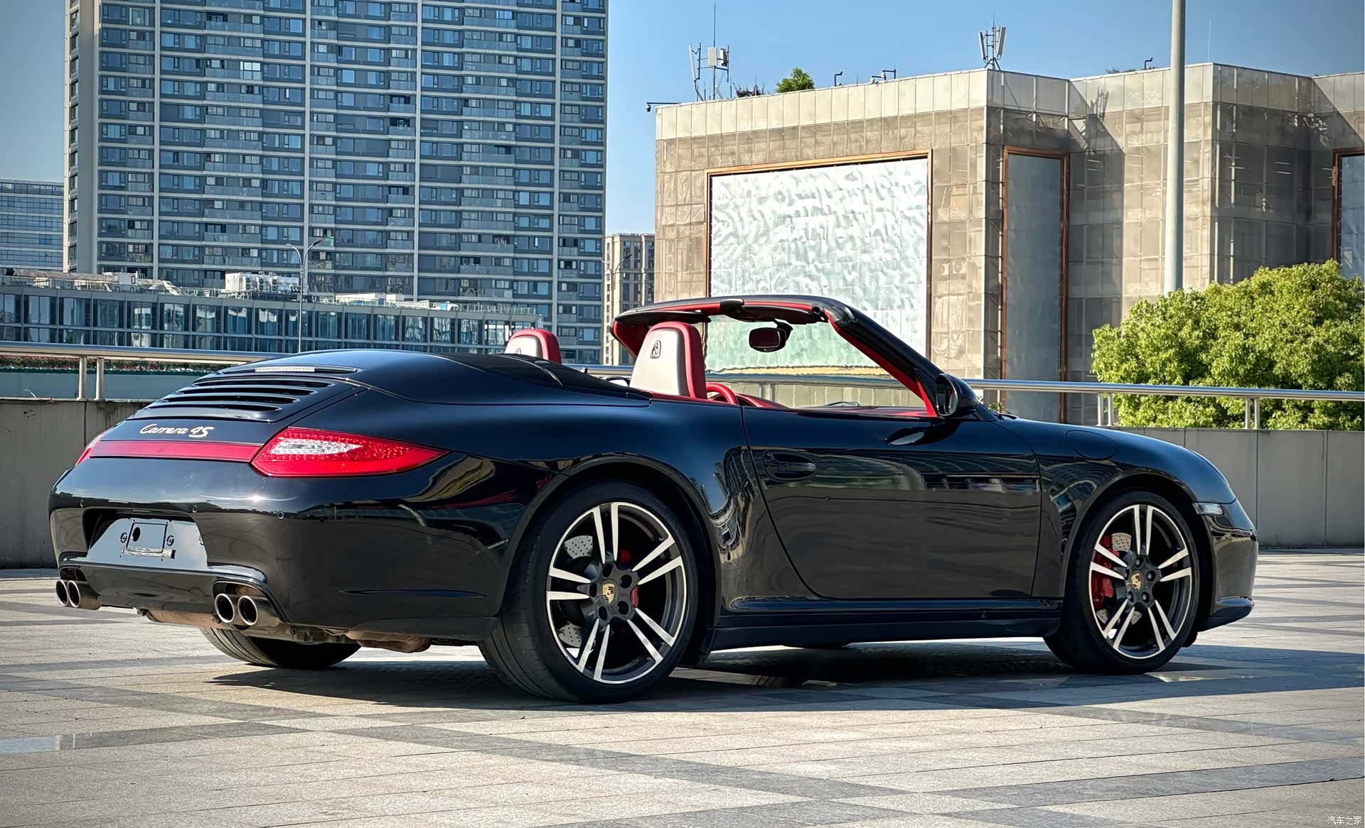Porsche 911, 2011 15