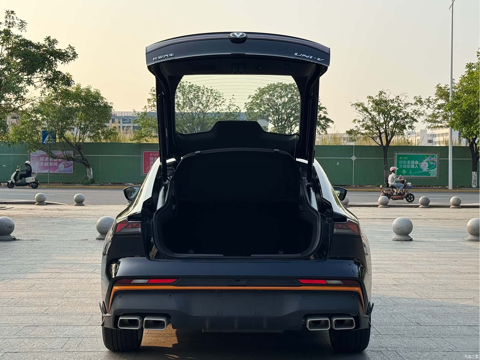 Changan UNI-V, 2026 18