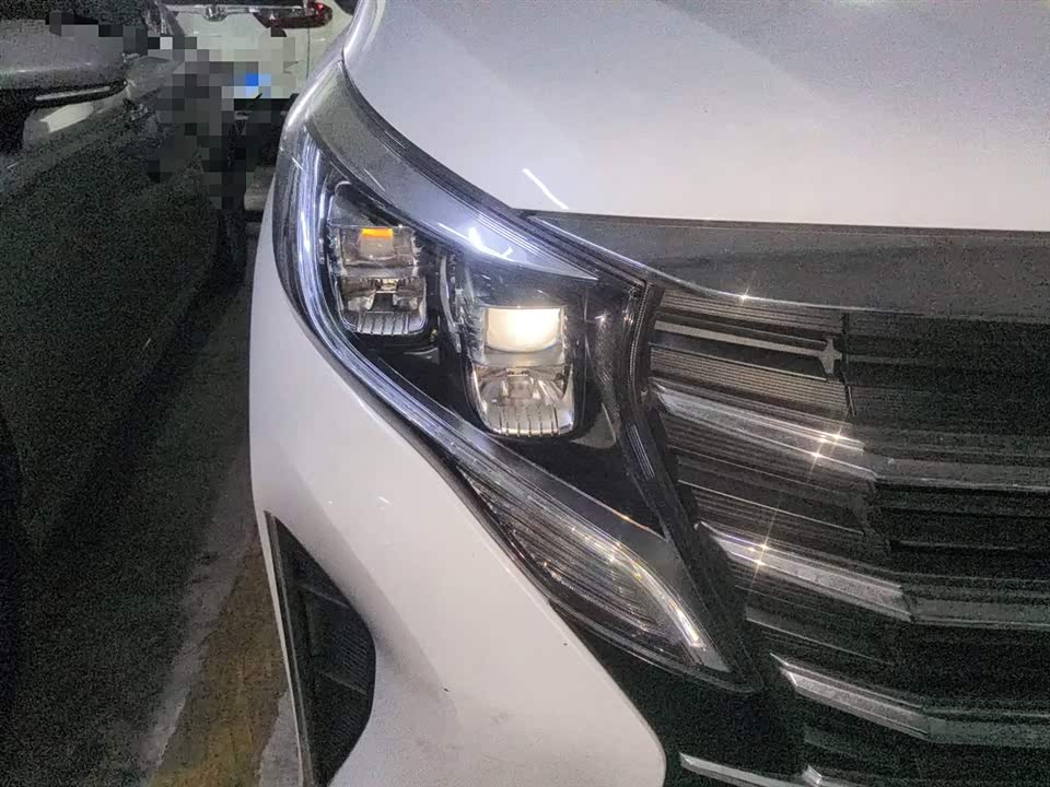 Trumpchi Trumpchi M8