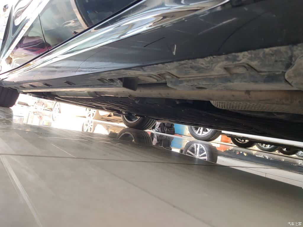 Geely 8, 2025 22