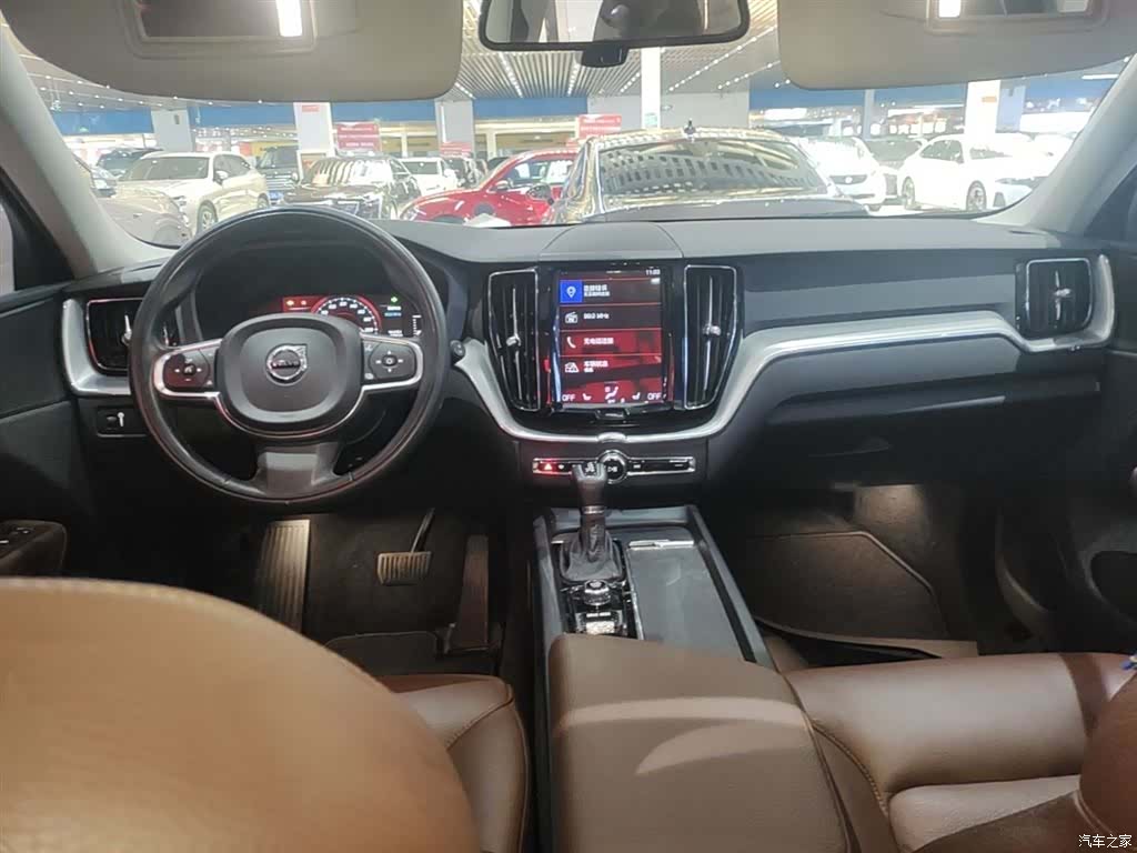 Volvo XC60, 2019 10