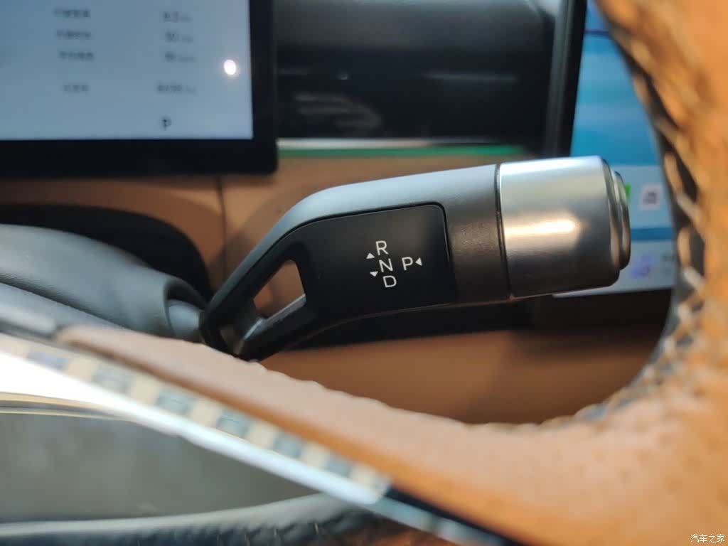 Geely 8, 2025 14