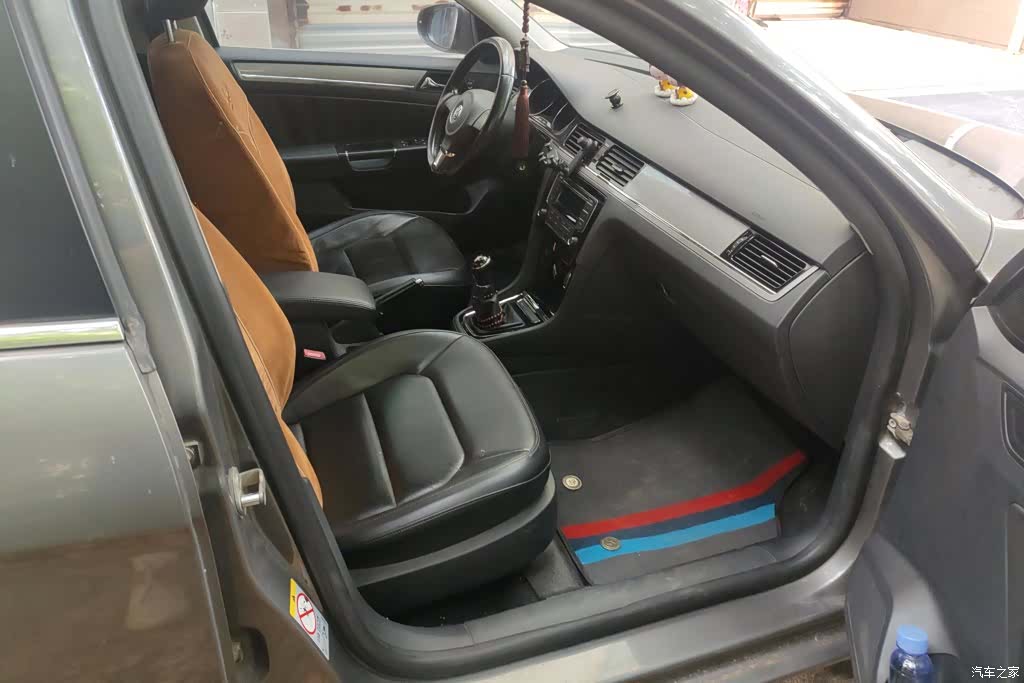 Volkswagen Bora, 2013 8