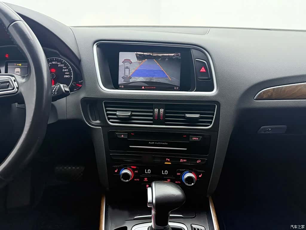 Audi Q5, 2017 18