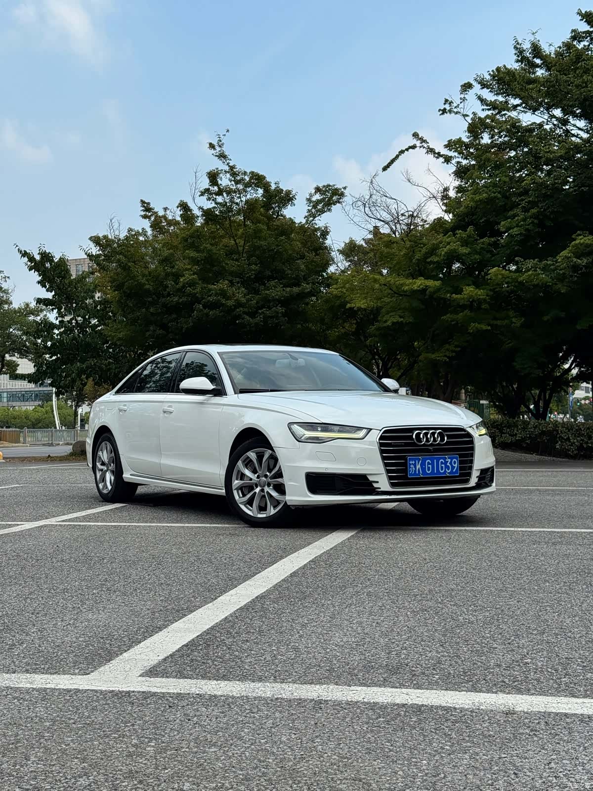 Audi A6L, 2016 1