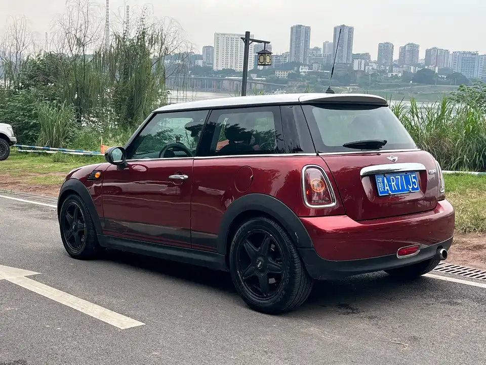 MINI MINI