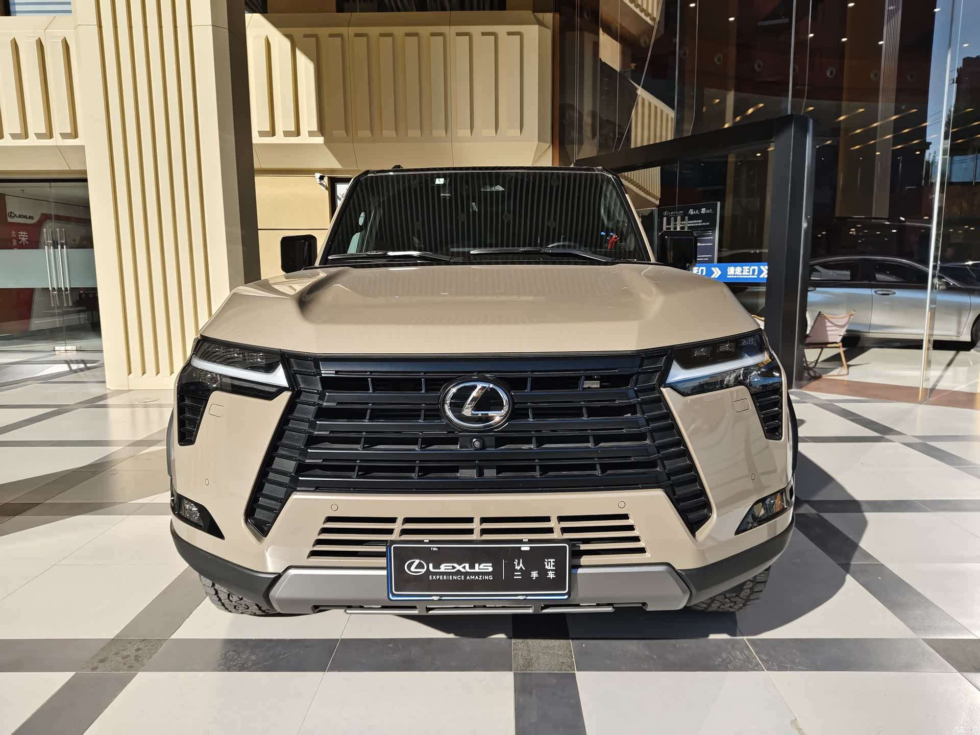 Lexus GX, 2025 2