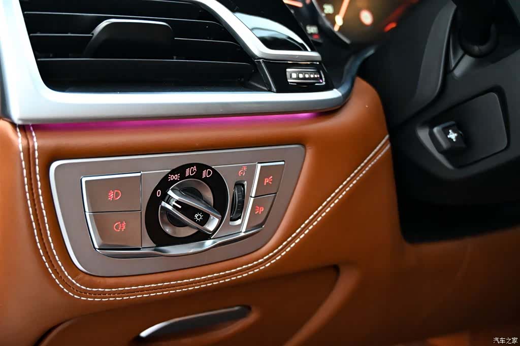 BMW 7 Series, 2019 26